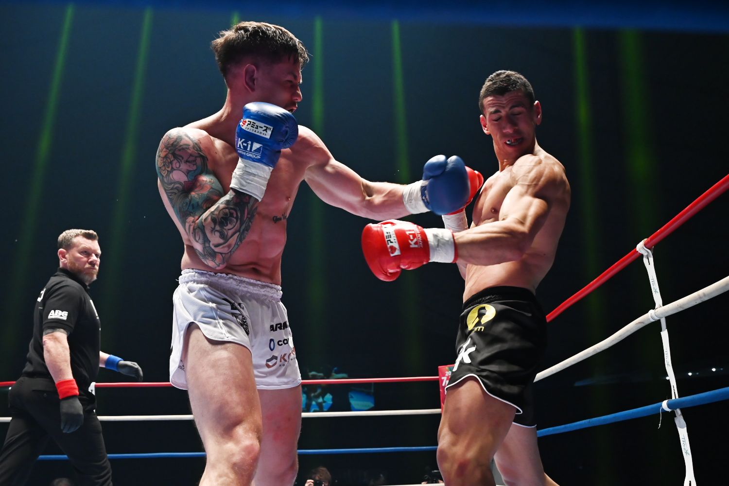 Kacper punches Stoyan.jpg