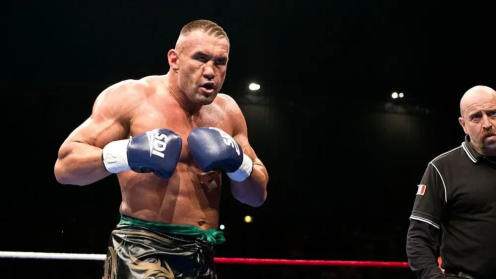 51-Year-Old Jérôme Le Banner Set to Compete for a K-1 Grand Prix Spot on October 5 poster