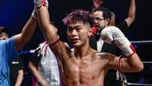 Undefeated Kickboxing Prospect Ryuki Matsuda Knocks Out Khunsueklek In His Second Ever Muay Thai Fight to Win Rajadamnern Belt poster