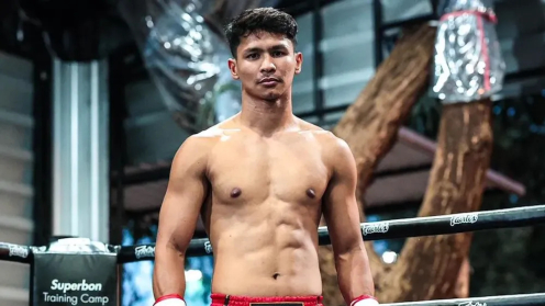 Interview With Superbon - Muay Thai Clash Against Tawanchai on December 22 – "My Blood is Muay Thai." poster