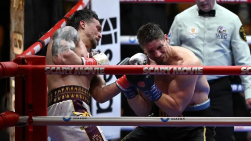 Oleksandr Usyk Avoids Historic Upset After Controversial Early Stoppage Against Rico Verhoeven photo
