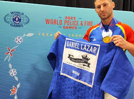 Daniel Lazăr photo