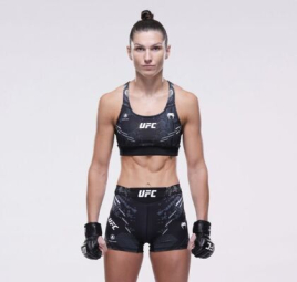 Ernesta Kareckaite [Heavy-Handed] photo