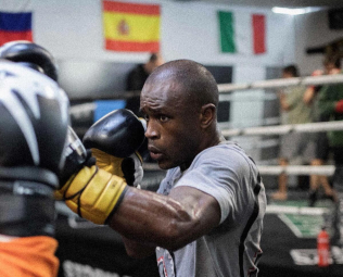 Nenes Nayanesh photo